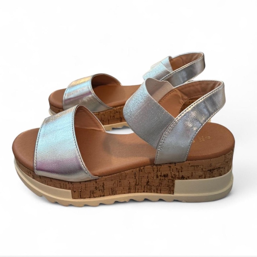 Dream Pairs silver metallic chunky platform sandals with cork sole and strap